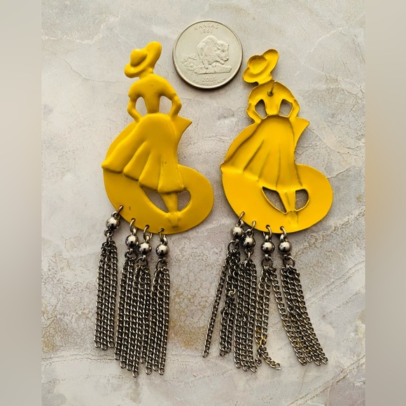 Vintage Yellow Figurine Lady Earrings with Silver Chain Tassels - Picture 4 of 4